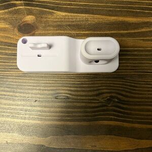 Light purple 3 in 1 charging station